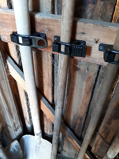 Shovel holder (2 bolt holes, cross, improved strap)
