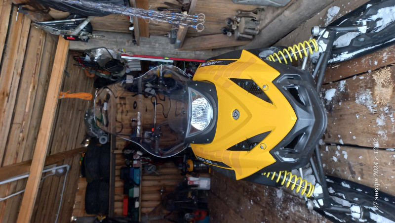 Snowmobile windshield, Tayga Tixi